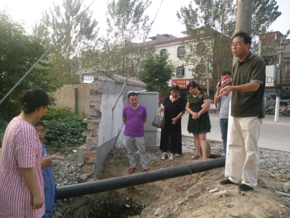 各部門現(xiàn)場(chǎng)辦公協(xié)調(diào)